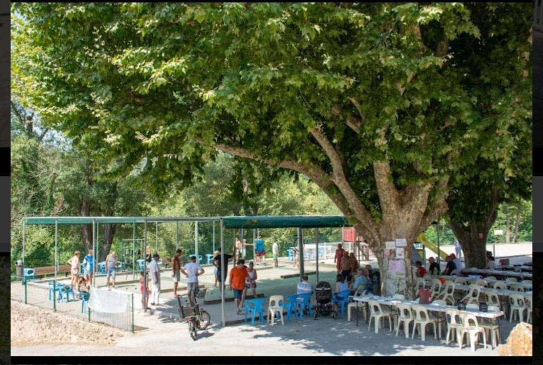 Mobil Home L'Eau Vive Les Arcs-sur-Argens Eksteriør billede